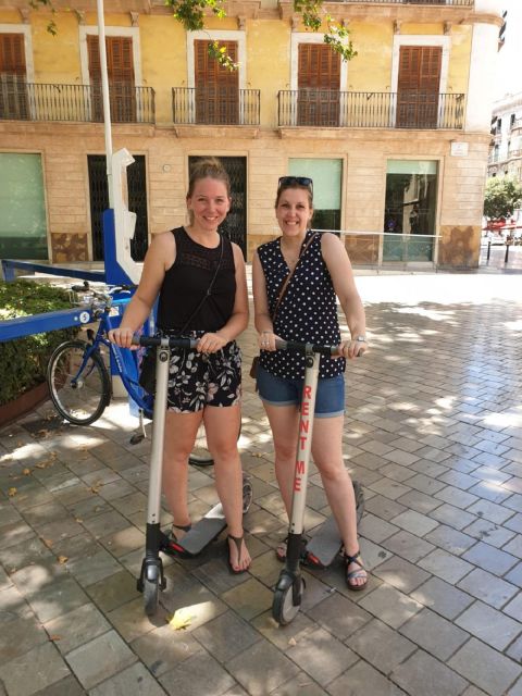 1 Hour Electric Scooter Tour in Palma De Mallorca - Meeting Point