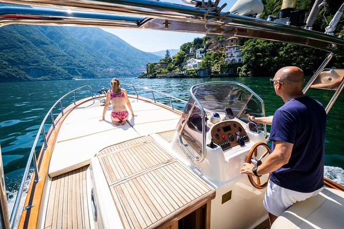 1H Private Cruise on a Beautiful Wooden Speedboat on Lake Como - Learn About Lake Comos History