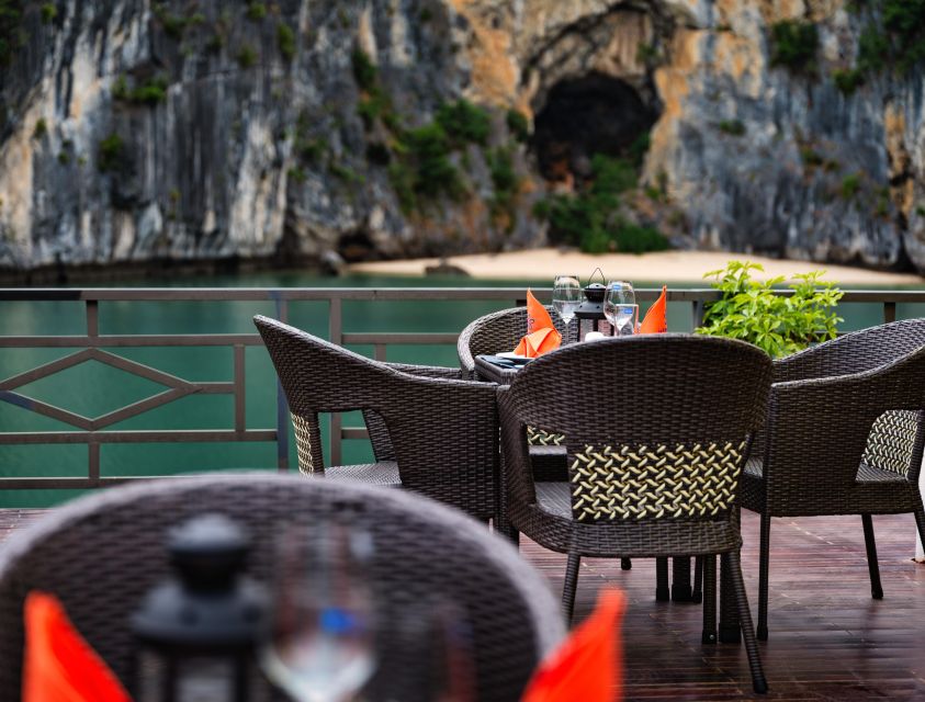 2 Days/1 Night Tour With Halong La Pandora Boutique Cr - Booking Process and Meeting Details