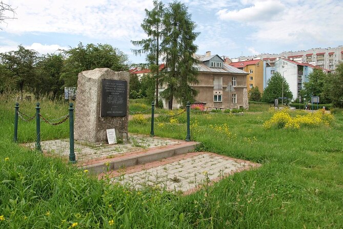 2-Hour Guided Tour in Kraków-Płaszów Concentration Camp - Reviews and Ratings