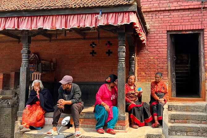 20 Ponds Walking Heritage Tour in Bhaktapur - Cultural Immersion Opportunities