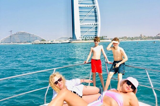 3-Hours Dubai Marina 50ft Private Luxury Yacht Sightseeing Tour - Safety and Guidelines