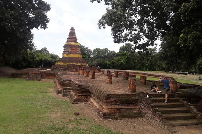 4-Hours Wiang Kum Kam Temple Village Cycling Tour - Tour Pricing and Booking Details