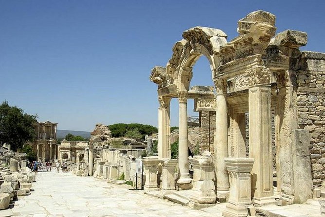 A Enthralling 2-Day Ephesus and Pamukkale Tour From Bodrum - Accommodation Information
