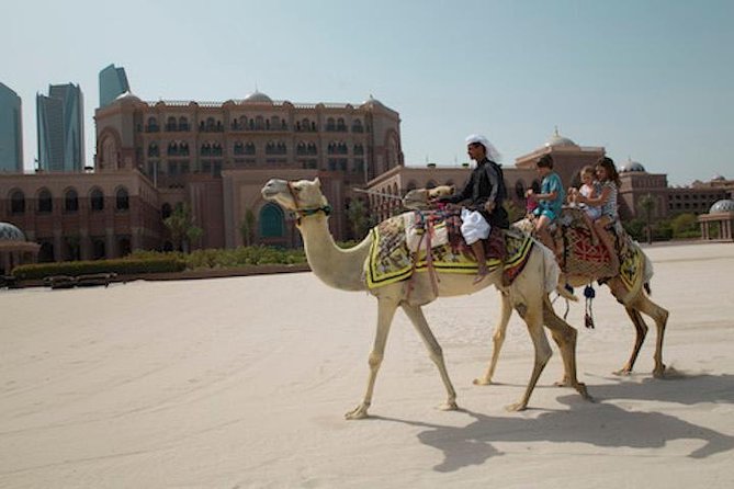 Abu Dhabi City Tour From Dubai Including Lunch in Emirates Palace - Exploring Heritage Village