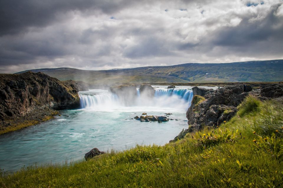 Akureyri: Mývatn Nature Baths and Goðafoss Waterfall Tour - Review Summary