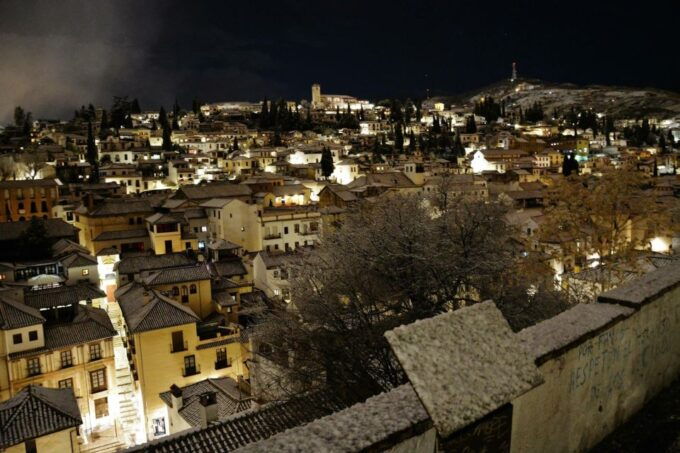 Albayzin and Sacromonte Private Tour at Sunset - Granadas Heritage and Sightseeing