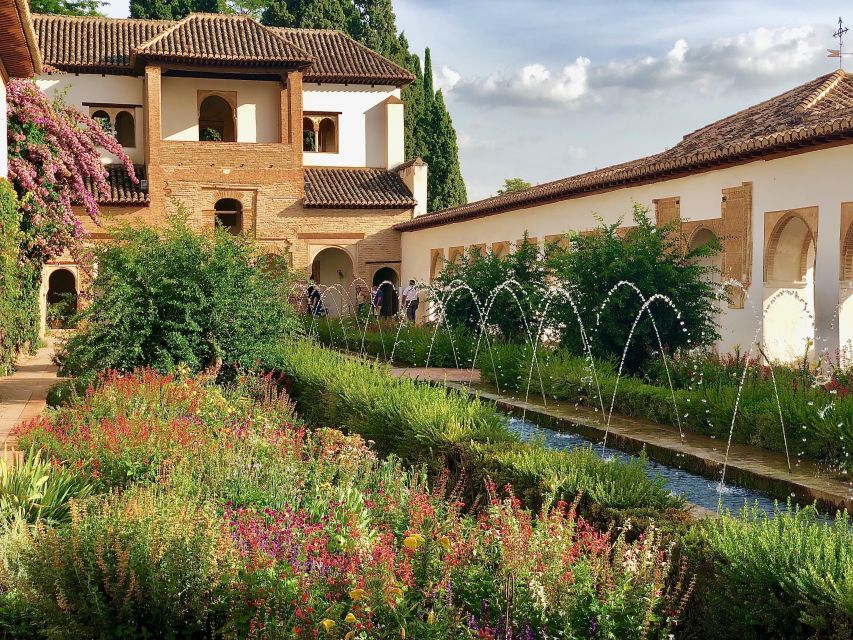Alhambra: Guided Tour With Fast-Track Entry - Reviews