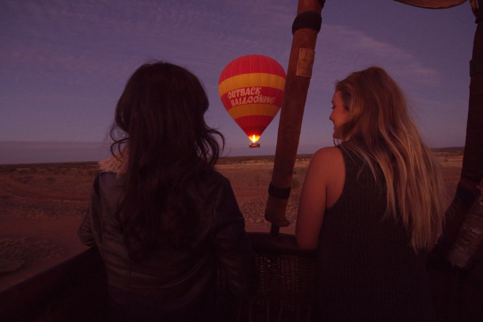 Alice Springs: Early Morning Hot Air Balloon Flight - Balloon Ride Options