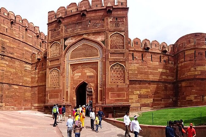 All Inclusive Day Trip to Taj Mahal Agra Fort From Delhi - Common questions