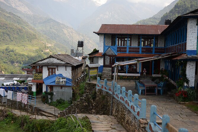 Annapurna Base Camp Trek 14 Days - Day 4: Trek to Tolka