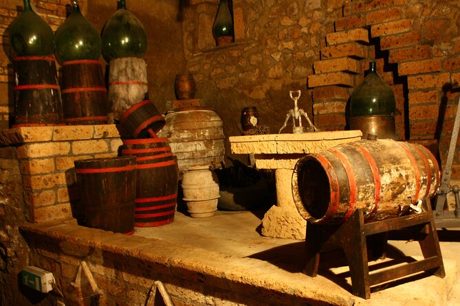Aperitif in the Famous Underground Caves of Orvieto - Policies Overview