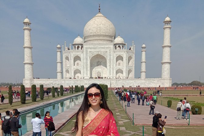 Approved Tour Guide Available in Agra - Customer Support Channels