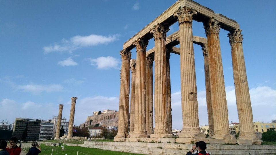 Athens Essential Highlights & Lunch, Poseidon Temple Option - Scenic Drive to Piraeus & Vouliagmeni Lake