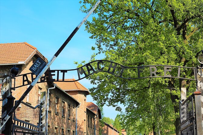 Auschwitz-Birkenau Tour With Private Transport - Guided Tour of Historical Sites