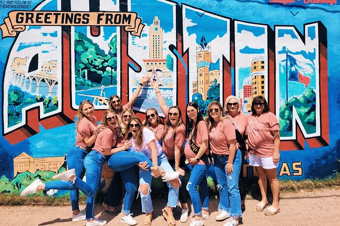 Austin Murals & Mimosas Roofless Party Bus Tour and Photoshoot - Experiences