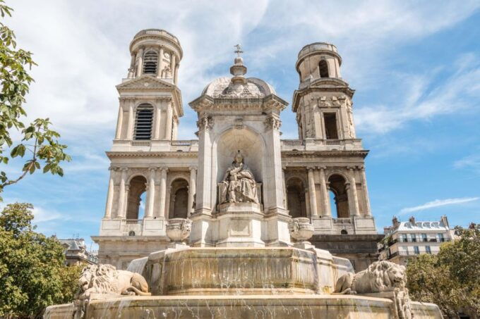 Avoid the Traffic, Paris Walking Tour in a Unique Manner. - Restrictions & Requirements