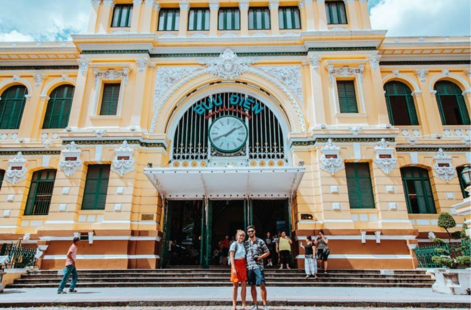 Awesome HCMC With Private Half-Day Car Tour - Bến Thành Market Exploration