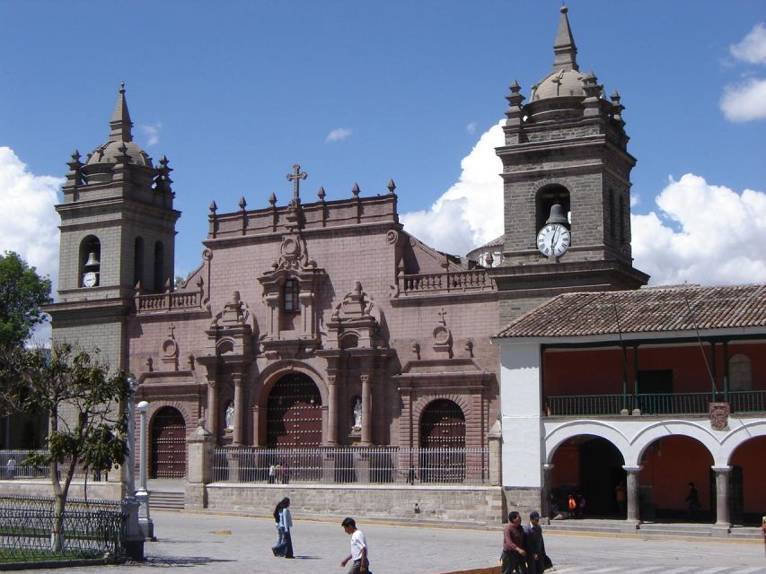 Ayacucho: Colonial Temples Altarpieces and Architecture - Common questions