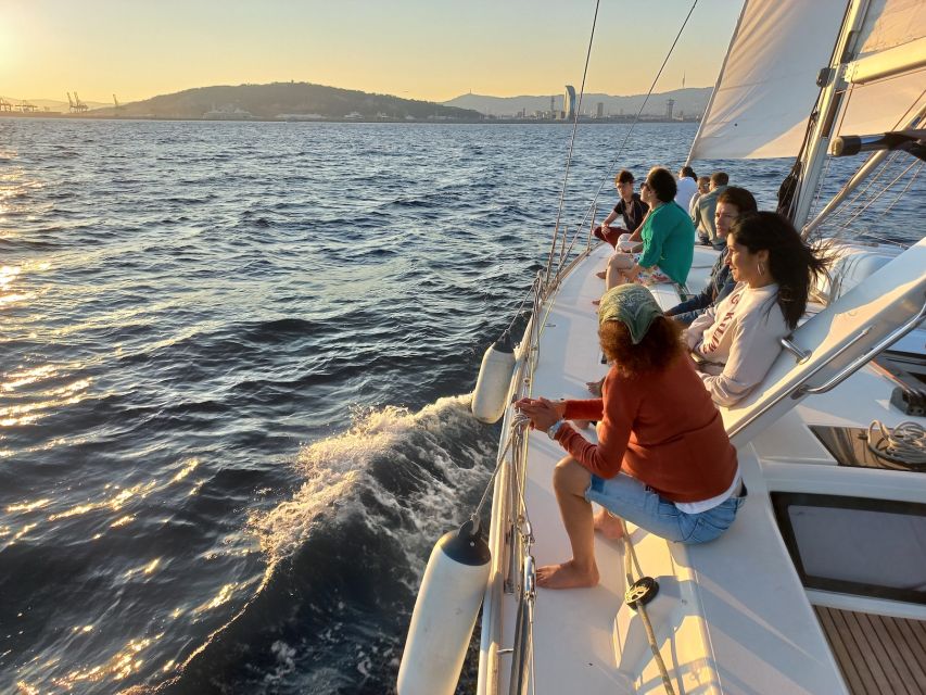 Barcelona: 2-Hour Sailing Experience With Refreshments - Itinerary and Highlights