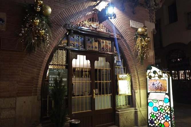 Barcelona: Christmas Walking Tour - Must-Visit Christmas Markets in the City