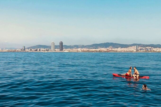 Barcelona: Coastline Boat Trip With Snacks and Cava - Participant Selection and Date