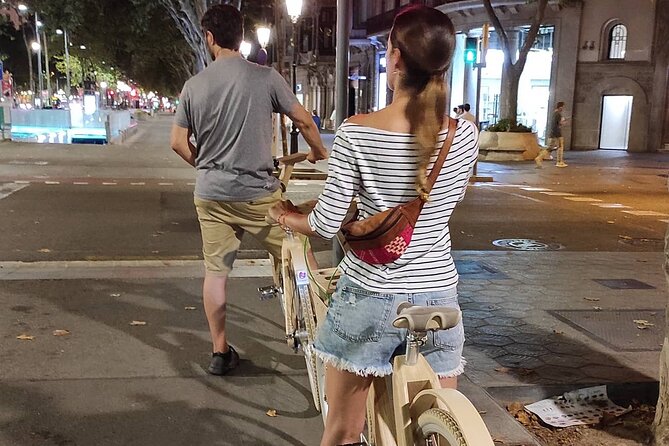 Barcelona Evening Private Bicycle Tour - Important Information