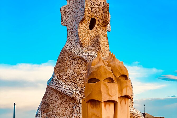 Barcelona Full Day: Sagrada Familia, Casa Vicens & La Pedrera - Lunch Break Details