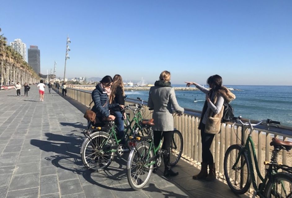Barcelona: Small-Group Evening Bike Tour - Meeting Point Information