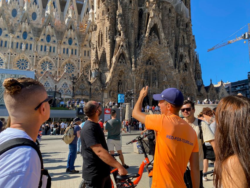 Barcelona Tour💕 With French Guide 25-тOp Sites, Bike/Ebike - Inclusions and Description