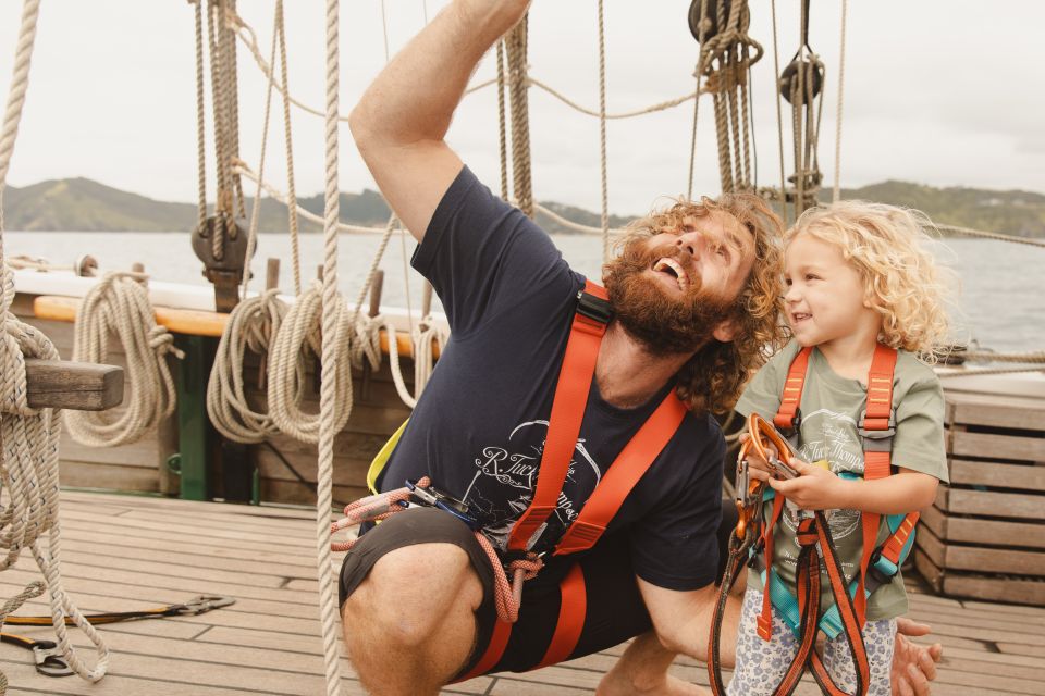 Bay of Islands: Full-Day Tall Ship Sailing Excursion - Logistics and Ratings