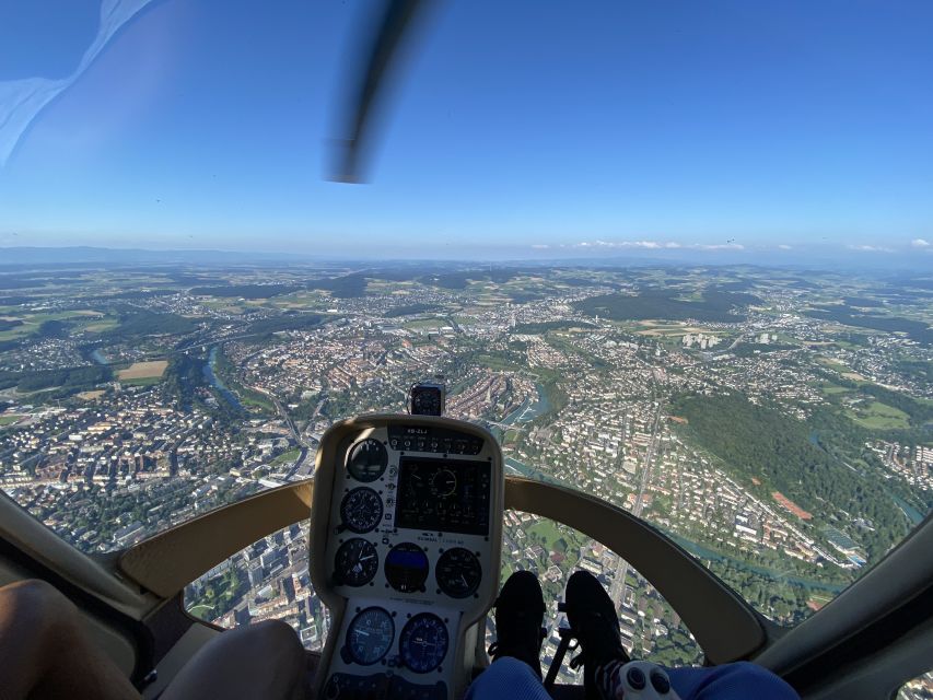 Bern: Private 18-Minute Helicopter Flight - Booking and Payment