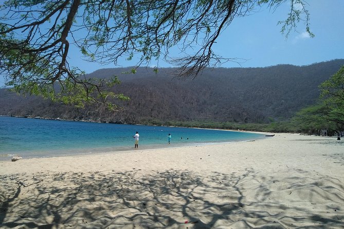 Bike Tour Tayrona, Bahía Concha, 1 Day - Snorkeling and Relaxation