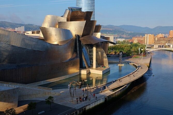 Bilbao Airport Transfers : Bilbao City to Bilbao Airport BIO in Luxury Van - Group Size Pricing Details