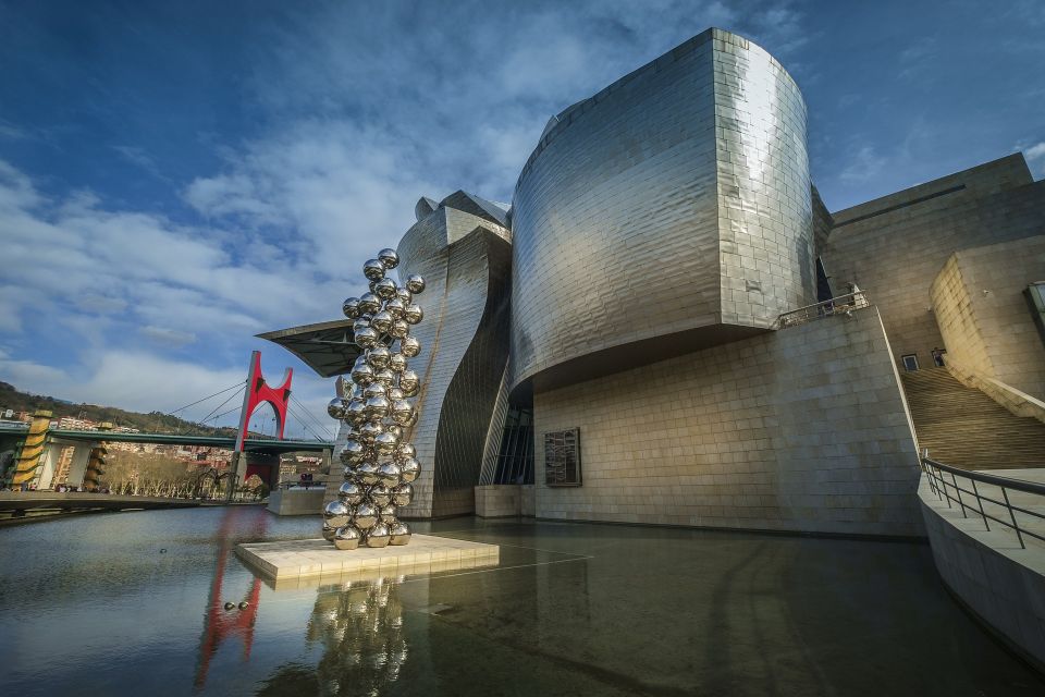 Bilbao City & Guggenheim Museum With Lunch From San Sebastia - Guggenheim Museum Art Experience