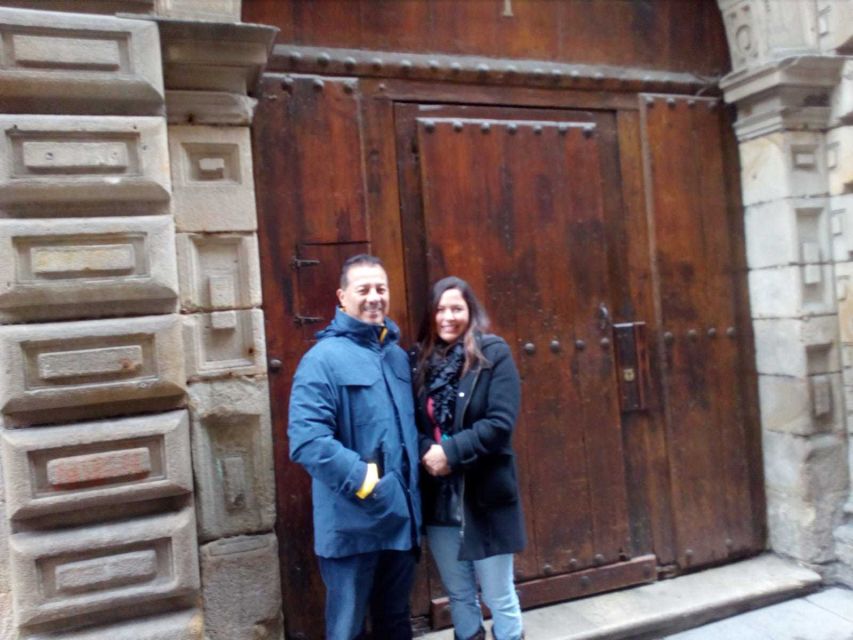 Bilbao: Historical and Architectural Walking Tour - Booking Information