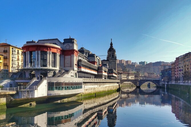 Bilbao Local Immersion With Pintxos & Drinks - Savoring Local Drinks