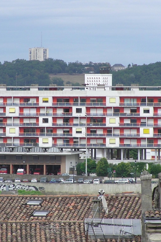 Bordeaux: All About Modernist Architecture! - Impact of Modernist Architecture on Urban Planning