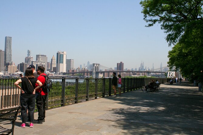 Brooklyn Heights, Brooklyn Bridge, and DUMBO Food Tour - Meeting Point Information