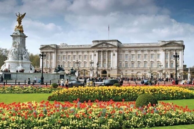 Buckingham Palace & Westminster Guided Walking Tour - Meeting Point