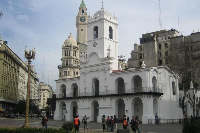 Buenos Aires Private Historical Downtown, San Telmo and La Boca Walking Tour - San Telmo Antiques Market Visit