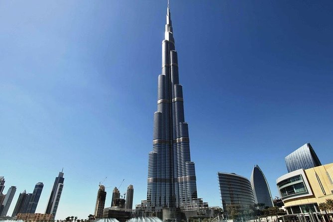 Burj Khalifa: at the Top (125 Floor) With the Cafe Treat - Visit Details and Duration