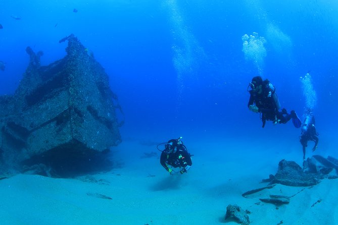Cabo San Lucas Certified 2 Tank Dive at the Famous Arch and Lands End - Pricing and Payment Details