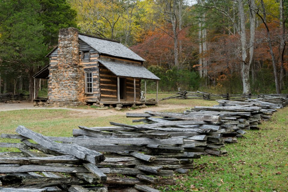 Cades Cove: Self-Guided Sightseeing and Driving Audio Tour - Cades Cove Loop Road Guide