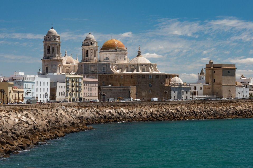 Cadiz Private Guided Walking Tour - Full Description