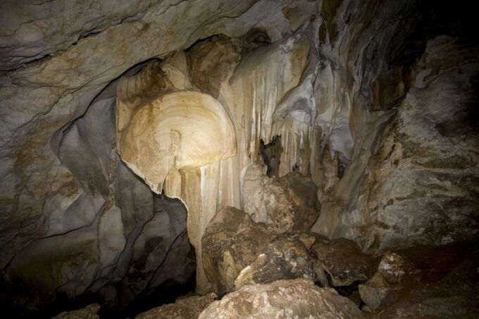 Calasparra: Cueva Del Puerto Entry Ticket With Guided Tour - Testimonial and Highlights