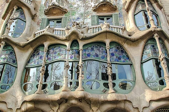 Casa BatlloSagrada FamiliaPark Guell Autoguided Tour - Customer Support and Contact Information