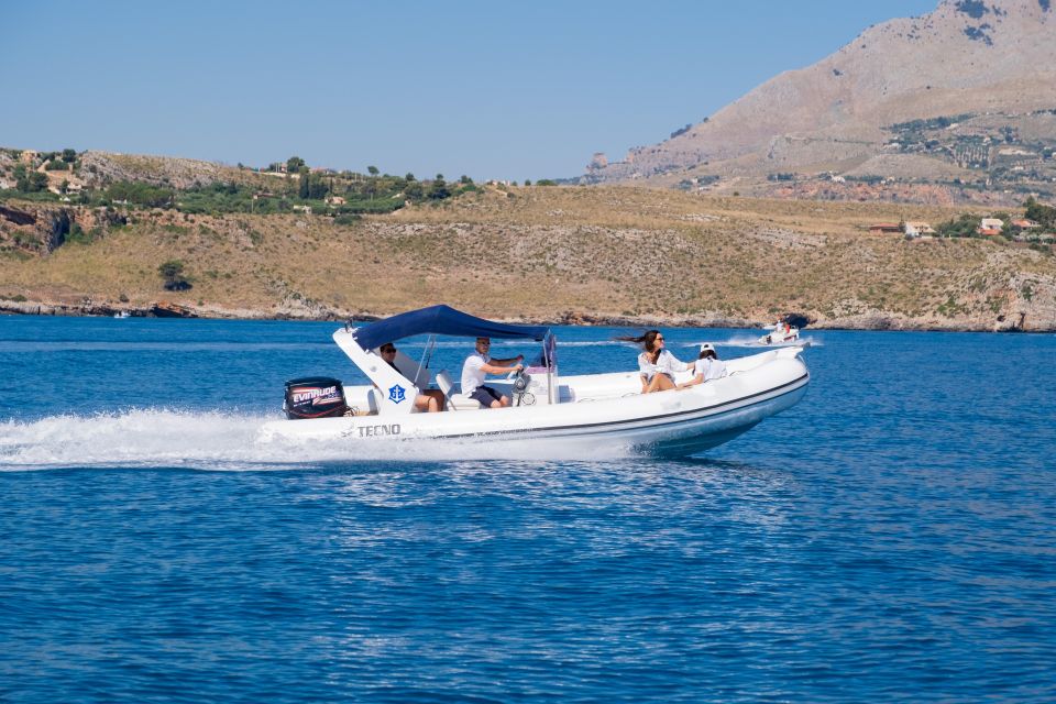 Castellammare Del Golfo: Private Dinghy Rental With License - Customer Reviews
