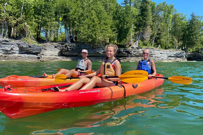 Cave Point Kayak Tour - Review Ratings and Authenticity