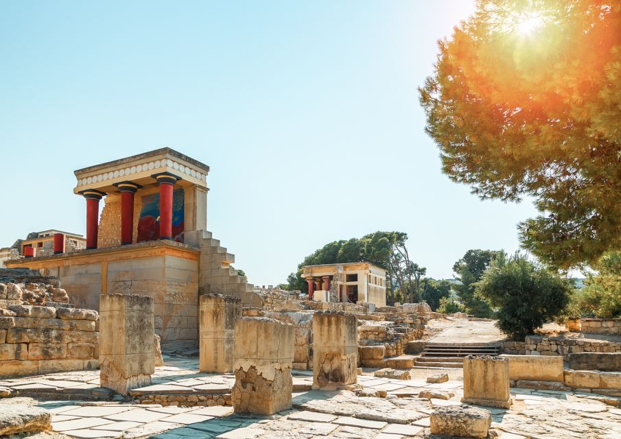 Chania/Rethymno: Knossos & Heraklion Archaeological Museum - Common questions